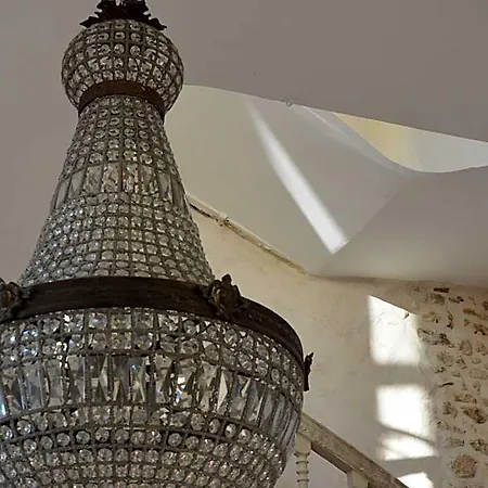 Demeure Saint Martin Bed & Breakfast