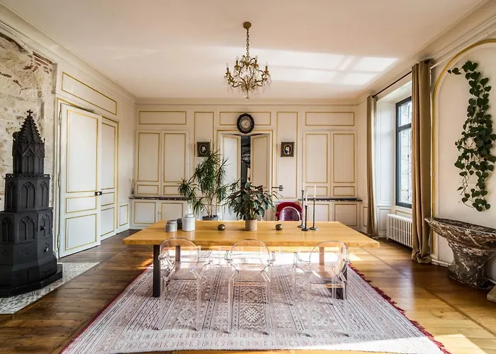 Demeure Saint Martin Bed & Breakfast Blancs-Coteaux