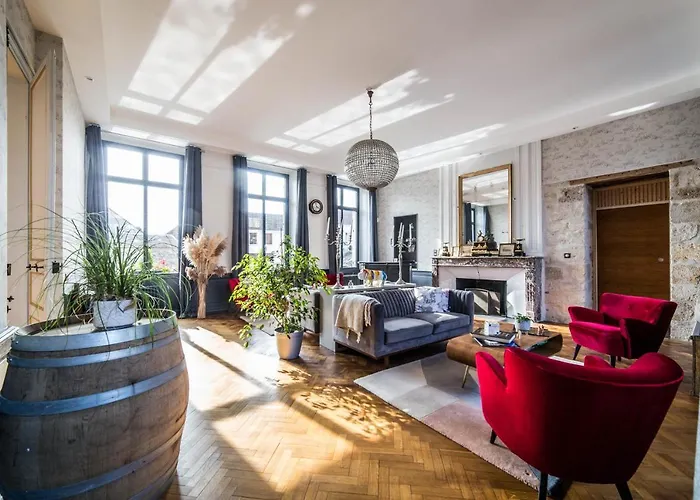 Demeure Saint Martin Bed & Breakfast Blancs-Coteaux